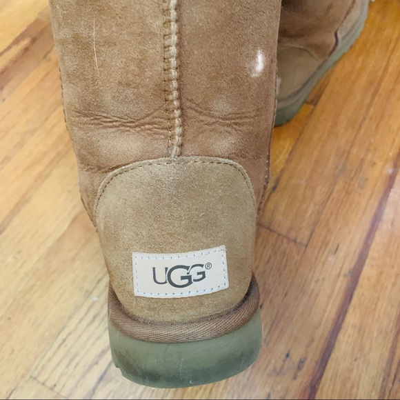 Chestnut tall ugg II boots - Picture 2 of 8